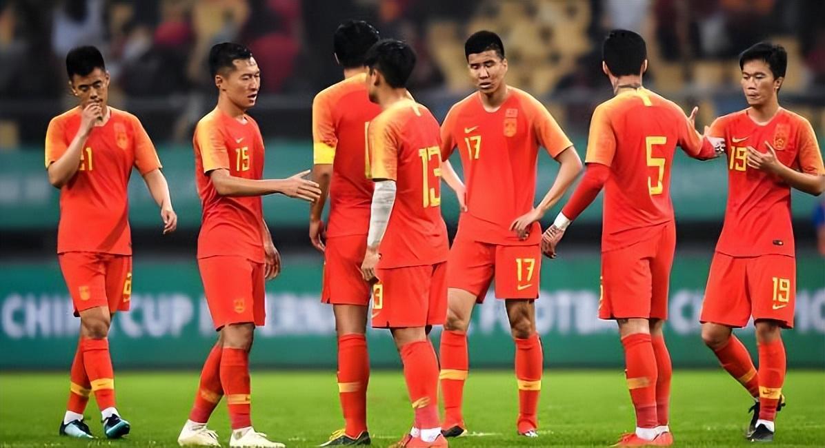 九游体育app下载-本赛季中超还没开打！刘殿座就收到一份惊喜大礼，赢得球迷点赞